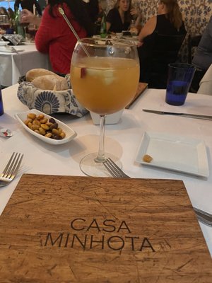 CASA MINHOTA - Resto Portugais - Tapas / Seafood by null