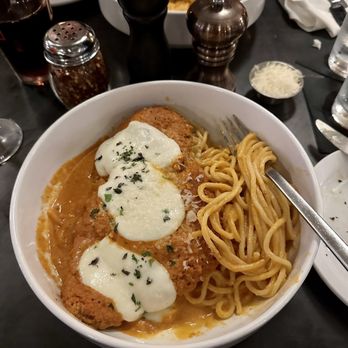 Olives and Oil - chicken parmigiana ($25) - Bars Near Me - New Haven, Connecticut