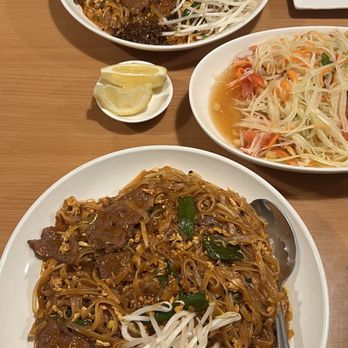 Bangkok Thai - Thai Near Me - Sacramento, California