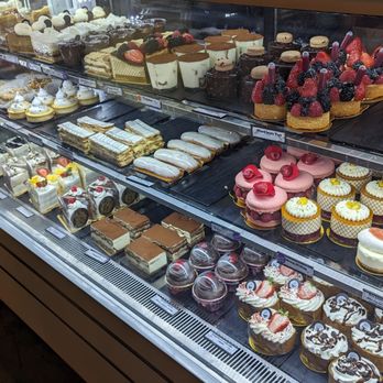 Chateau De Chantilly Cafe - Bakeries Near Me - Chantilly, Virginia Chateau De Chantilly Cafe - Bakeries Near Me - Chantilly, Virginia