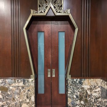 Hilton Cincinnati Netherland Plaza - Such awesome attention to detail where it would have been easier to just put in a door. - Hotels Near Me - Cincinnati, Ohio Hilton Cincinnati Netherland Plaza - Such awesome attention to detail where it would have been easier to just put in a door. - Hotels Near Me - Cincinnati, Ohio