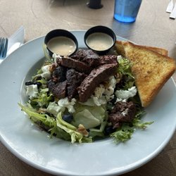 NorthShore Restaurant - The Mooing Goat