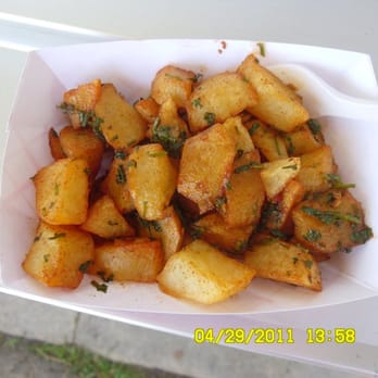 Pita Pusher Truck - Spiced potatoes - Food Stands Near Me - Sun Valley, California Pita Pusher Truck - Spiced potatoes - Food Stands Near Me - Sun Valley, California