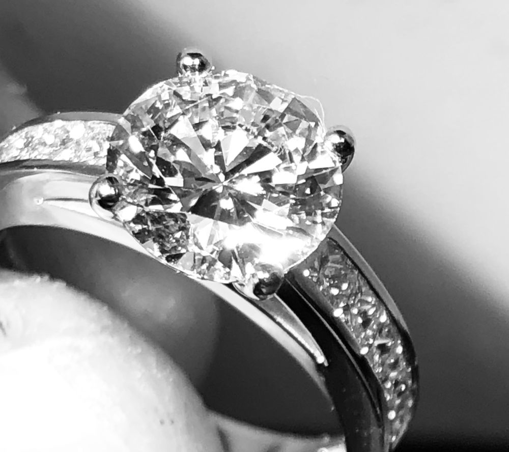 LATIN GOLD JEWELRY AND ENGRAVING Updated August 2024 24 Photos 36