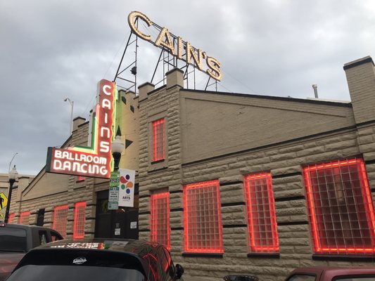 Cain's Ballroom by null