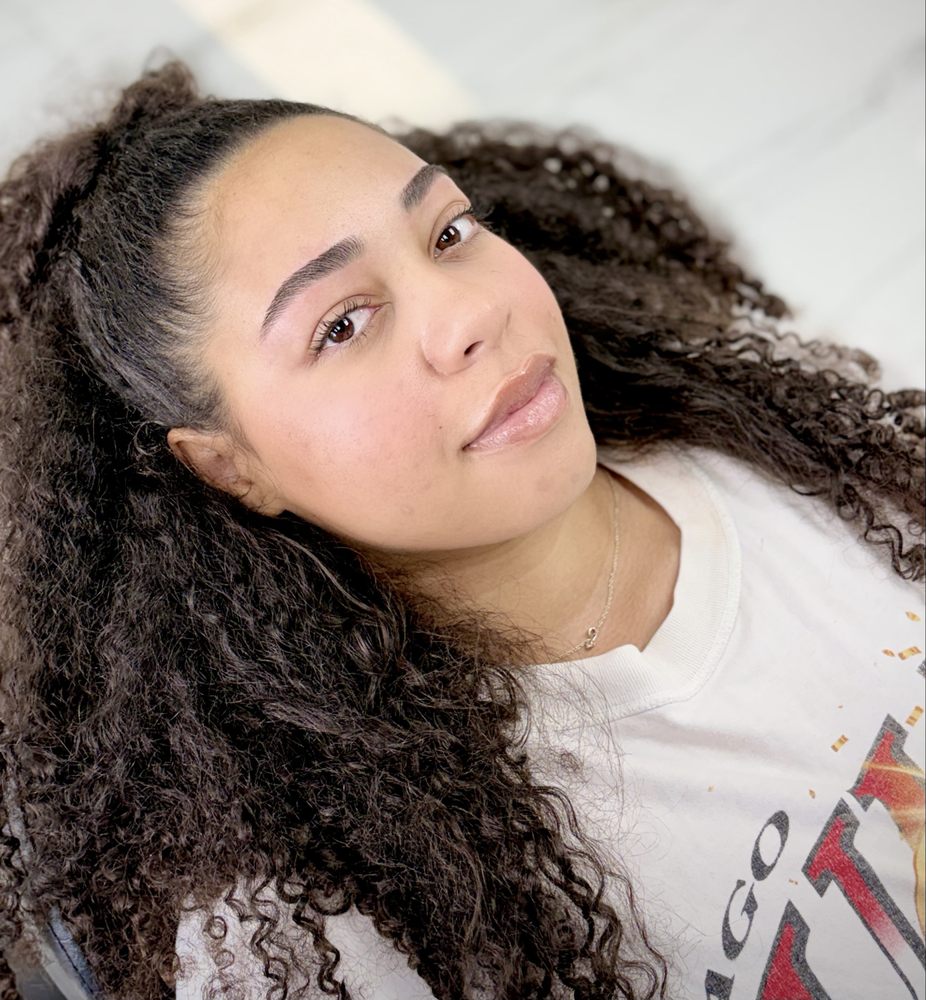 Five Star Threading Salon Logo