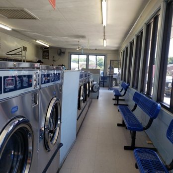 Graham Coin Laundry - No water at all, like a sink. - Laundromat Near Me - Graham, North Carolina Graham Coin Laundry - No water at all, like a sink. - Laundromat Near Me - Graham, North Carolina