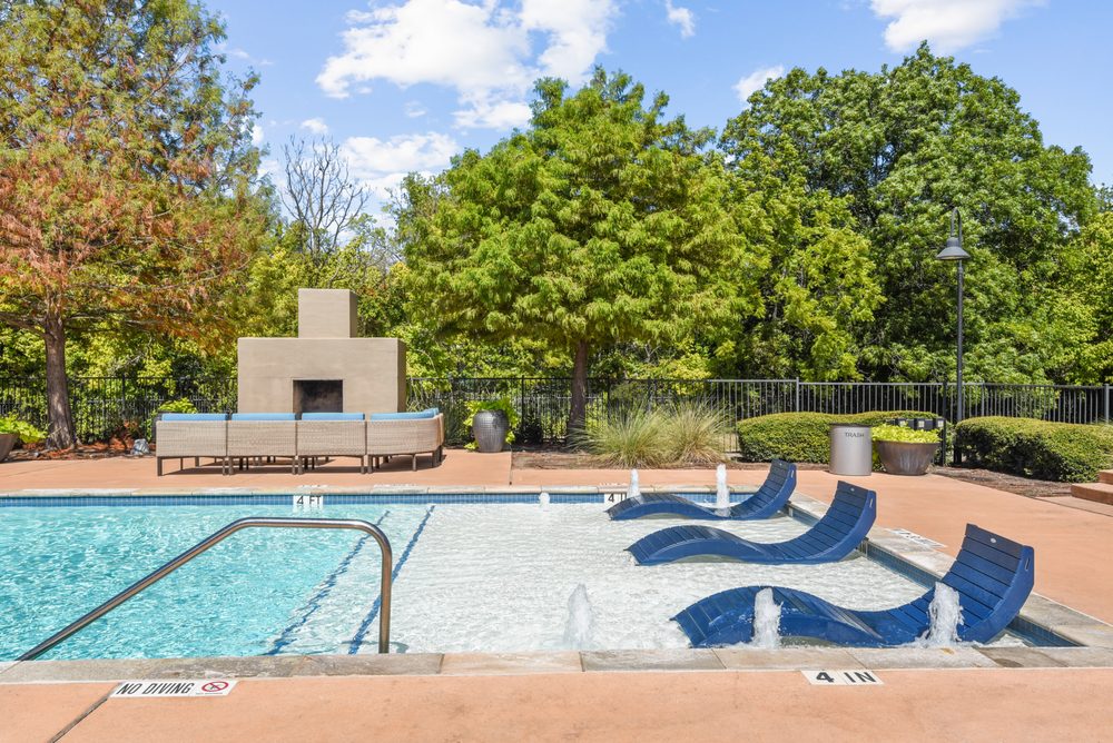 WALLER CREEKSIDE ON 51ST Updated October 2024 37 Photos & 11