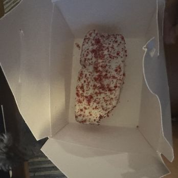 Empire Cake - Red Velvet - Bakeries Near Me - New York, New York