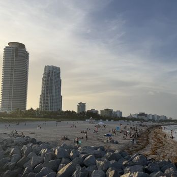 South Pointe Park - Parks Near Me - Miami Beach, Florida South Pointe Park - Parks Near Me - Miami Beach, Florida