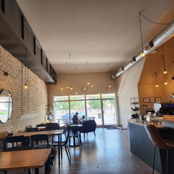 Tillie's Cafe - Looking towards the front of the restaurant. - Cafes Near Me - Schulenburg, Texas