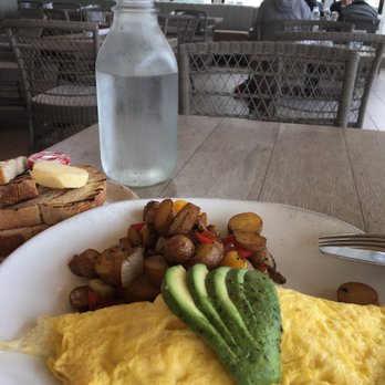 Driftwood Kitchen - Laguna Beach omelet with crab, goat cheese and avocado - Seafood Near Me - Laguna Beach, California Driftwood Kitchen - Laguna Beach omelet with crab, goat cheese and avocado - Seafood Near Me - Laguna Beach, California