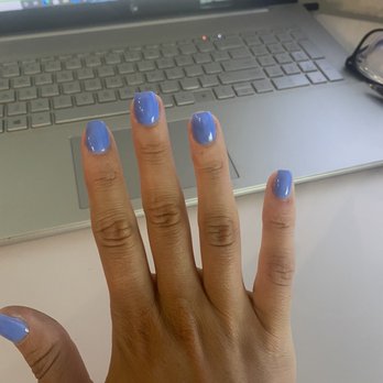 De Leon Nail Studio - Nail Salons Near Me - Bastrop, Texas