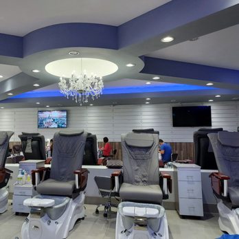 Lush Nail Bar - Nail Salons Near Me - Kennesaw, Georgia Lush Nail Bar - Nail Salons Near Me - Kennesaw, Georgia
