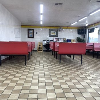 Timmy Chan's - Dining room - Chinese Near Me - Houston, Texas