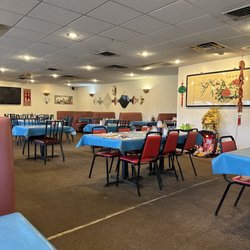 Pho Anh Trang Restaurant - Inside