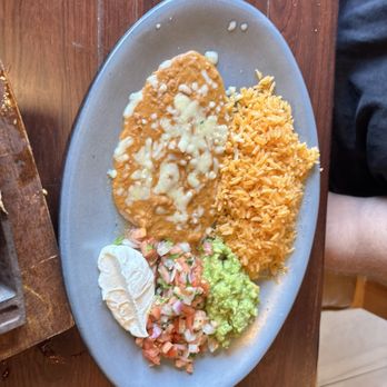 Altos De Jalisco - Mexican Near Me - Hagerstown, Maryland