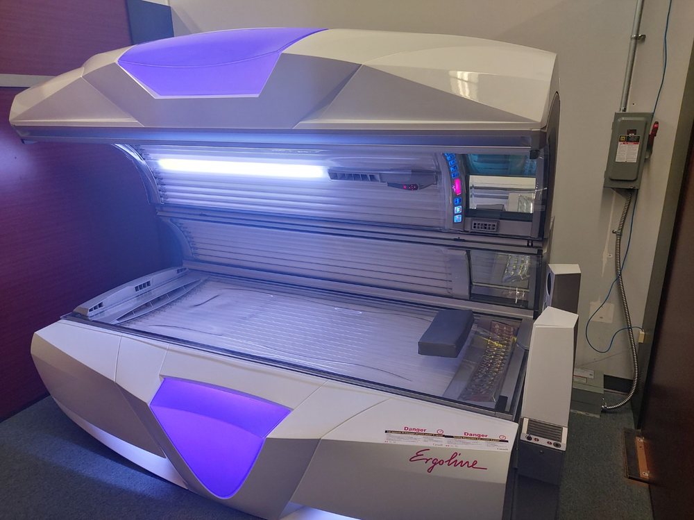 TAN FACTORY Updated October 2024 750 Wharncliffe Road S, London