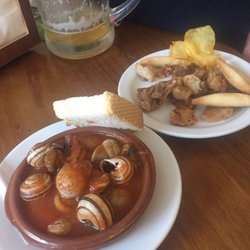 Mesón El Coto Alto - I STRONGLY recommend you stop here! Better than the tapas in both Barcelona and Granada! Albóndigas and caracoles are a must!