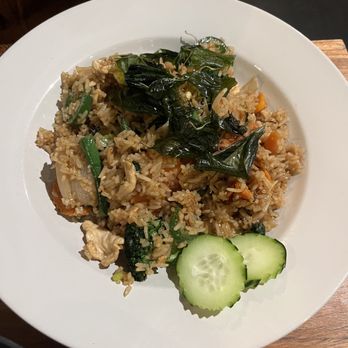 Hiso - Basil fried rice with chicken - Laotian Near Me - Sacramento, California Hiso - Basil fried rice with chicken - Laotian Near Me - Sacramento, California