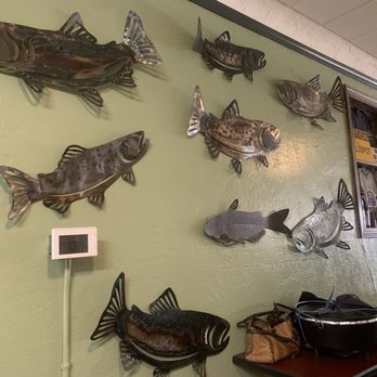 Junkyard Bistro - Metal artwork fish are cool - Brasseries Near Me - Salmon, Idaho