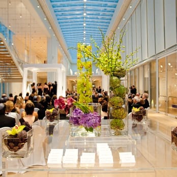 Joyce Pollakoff Events - Modern Wing Wedding at The Art Institution of Chicago by Joyce Pollakoff Events, Inc. - Party & Event Planning Near Me - Northfield, Illinois Joyce Pollakoff Events - Modern Wing Wedding at The Art Institution of Chicago by Joyce Pollakoff Events, Inc. - Party & Event Planning Near Me - Northfield, Illinois