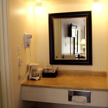 Sovana Inn - Hotels Near Me - Medford, Oregon Sovana Inn - Hotels Near Me - Medford, Oregon