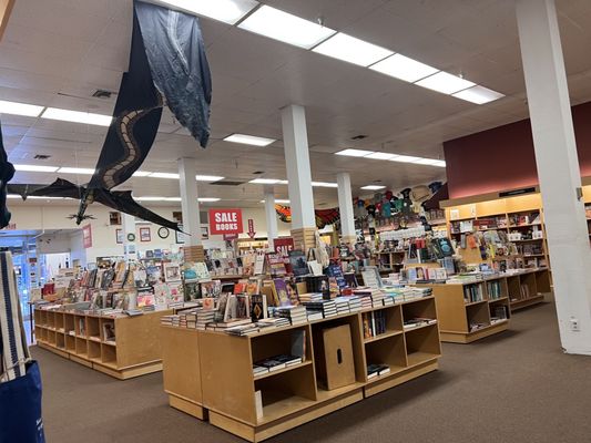 Copperfield's Books by null
