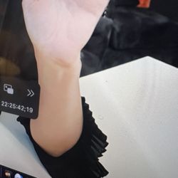 Sol Co. Sunless Airbrush Tanning - Horrible looking wrists