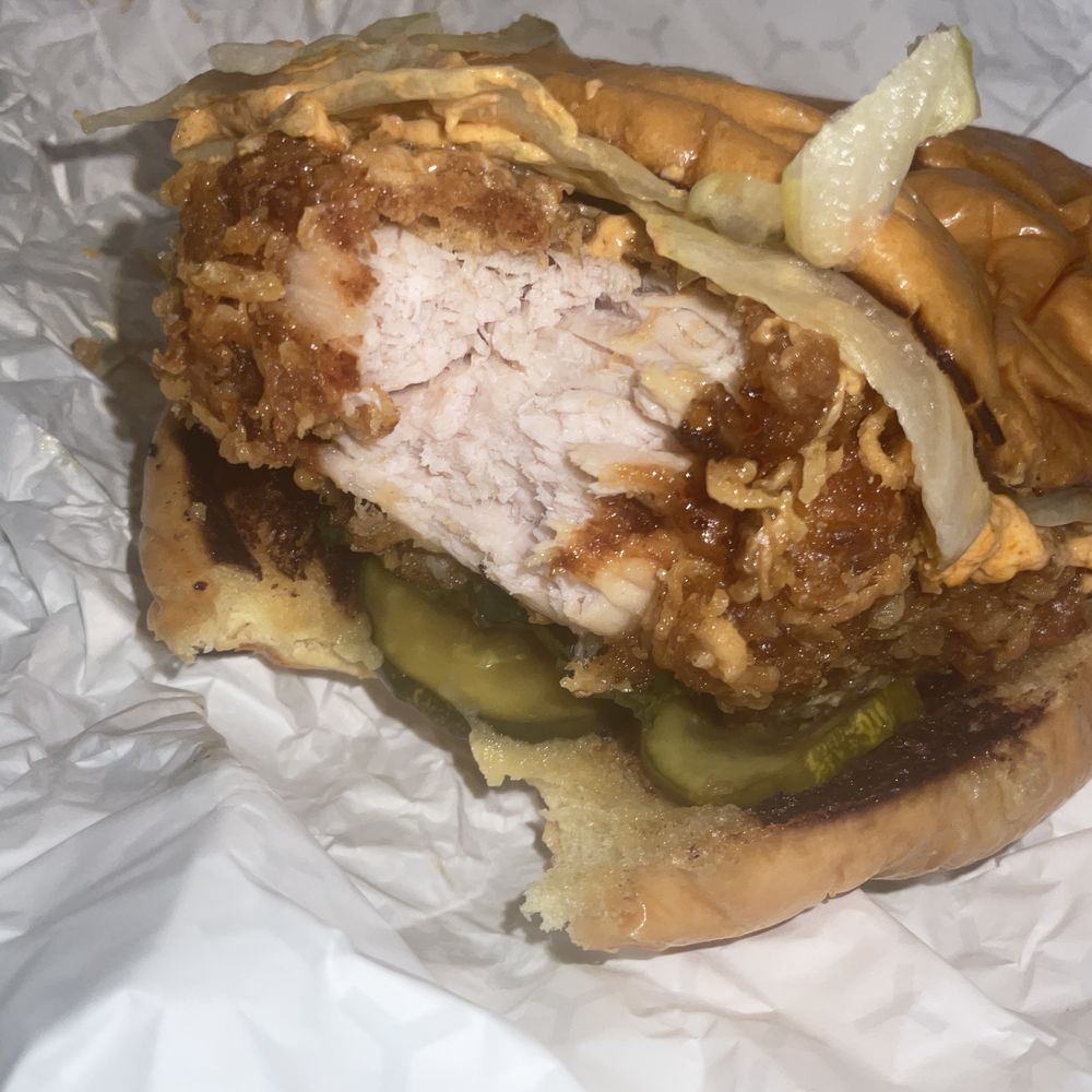 Scratch & Co - Chicken sandwich - Cocktail Bars Near Me - Pittsburgh, Pennsylvania Scratch & Co - Chicken sandwich - Cocktail Bars Near Me - Pittsburgh, Pennsylvania