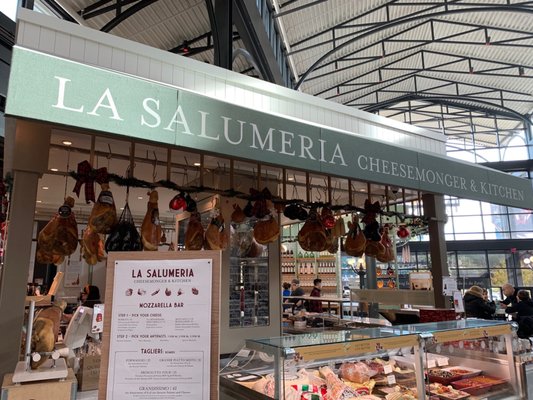 La Salumeria by null