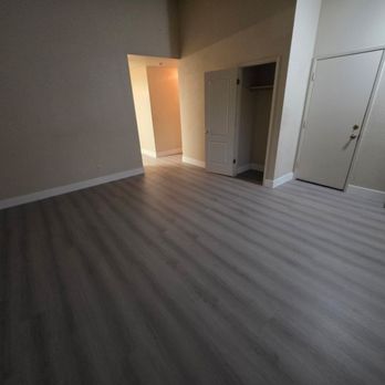 Poncho's Flooring & Carpet - New Spc flooring waterproof in baseboard 51/2 squirt - Flooring Near Me Poncho's Flooring & Carpet - New Spc flooring waterproof in baseboard 51/2 squirt - Flooring Near Me