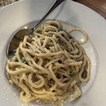 La Figata - Bucatini Carbonara - Bars Near Me - Granby, Connecticut La Figata - Bucatini Carbonara - Bars Near Me - Granby, Connecticut