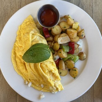 Driftwood Kitchen - Laguna Beach Omelet - Seafood Near Me - Laguna Beach, California