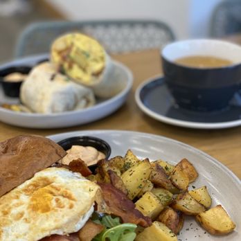 Everyday Eatery - Cafes Near Me - Irvine, California