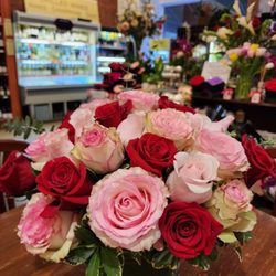 DG Dubon Florist - Beautiful