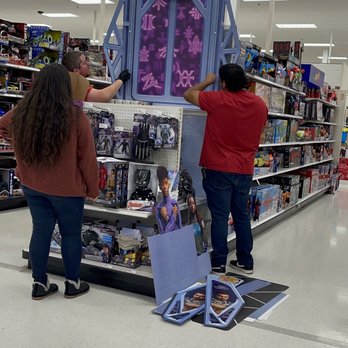 Target - Department Stores Near Me - Hillsboro, Oregon