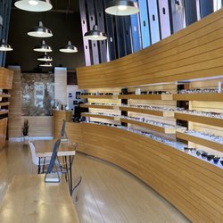 Oculus Optometry - Interior of Oculus