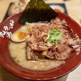 2) Katsuobushi Pork Ramen