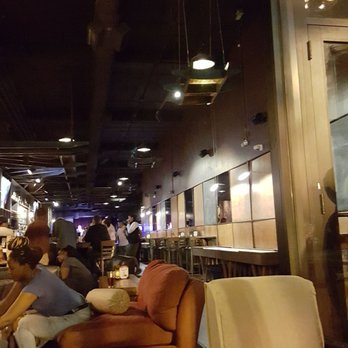 2Twenty2 Tavern - Cocktail Bars Near Me - Chicago, Illinois