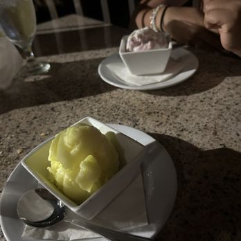 Marina Cafe - Lemon sorbet - Seafood Near Me - Destin, Florida