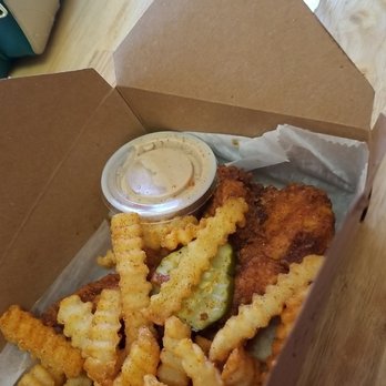 Chicken Fire - The kids meal! Surprisingly big. - Chicken Shop Near Me - Orlando, Florida Chicken Fire - The kids meal! Surprisingly big. - Chicken Shop Near Me - Orlando, Florida