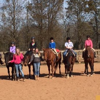 Silver Eagle Stable - Horseback Riding Near Me - Nokesville, Virginia