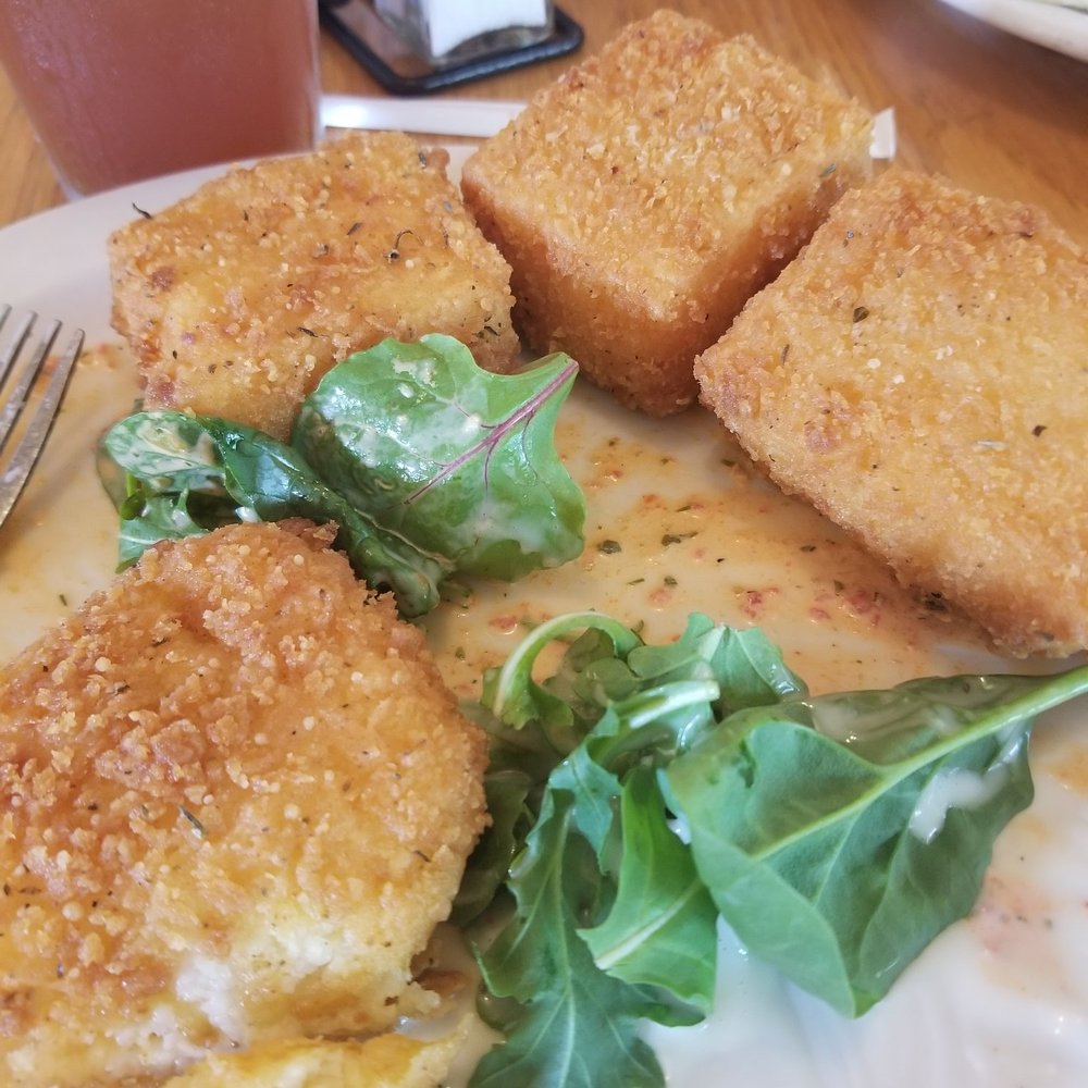Backyard Bistro - Panko encrusted cheese grits - American Near Me - Pipe Creek, Texas