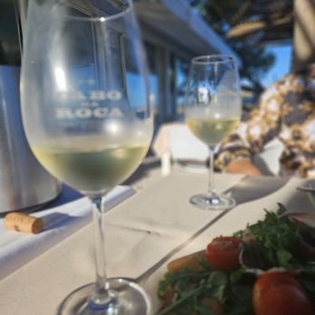 Restaurante Dom Grelhas - Verde vino ... - Shoe Stores Near Me - Cascais, 11