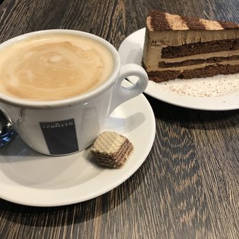 iCafe de Paris - Flat white and cappuccino cake - Creperies Near Me - Orlando, Florida iCafe de Paris - Flat white and cappuccino cake - Creperies Near Me - Orlando, Florida