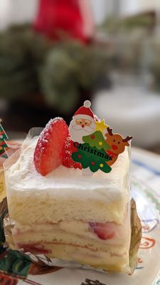 Pâtisserie Chantilly by null