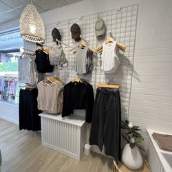 Ivy Moon - Matching basic sets