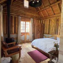 Minam River Lodge - Inside of one of the cabins