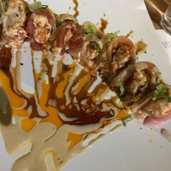 Sushi Mafia - LB Sun Roll $18 (sashimi variety) - Sushi Bars Near Me - Long Beach, California